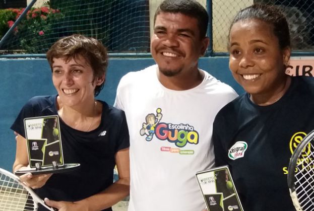 Marcia Pagotti vence torneio da FBT